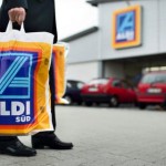 Στον αέρα οι 700 περίπου εργαζόμενοι των Aldi