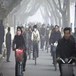 Η έκρηξη πωλήσεων στα αυτοκίνητα «καταστρέφει» την Κίνα