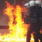 epeisodia_athina_large Πεδίο μάχης το κέντρο της Αθήνας