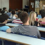 foitites_aionioi_large Ένας στους δέκα φοιτητές παίρνει πτυχίο κάθε χρόνο