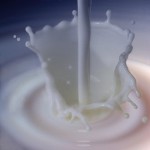 Xάστε κιλά πίνοντας γάλα