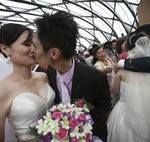 Πάνω από 6 χιλιάδες ζευγάρια στην Ταϊβάν παντρεύτηκαν ταυτόχρονα