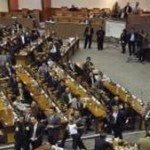 Εικόνες πορνογραφικού περιεχομένου στο κοινοβούλιο!