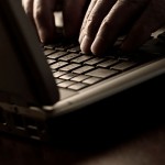 internet_small1 Η Google καθημερινά «διαβάζει» τα e-mail των χρηστών