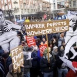 irlandia Δεκάδες χιλιάδες Ιρλανδοί κατέβηκαν στους δρόμους, αντιδρώντας στα μέτρα λιτότητας