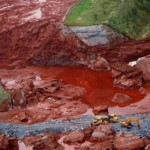 Η τοξική λάσπη πέρασε στον Δούναβη