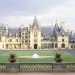 Το σπίτι χτίστηκε το 1895 ως εξοχική κατοικία του George Vanderbilt