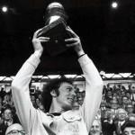 Ο Frantz Beckenbauer ογκόλιθος στην άμυνα της Μπάγερν του 70