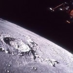 moon_small Εκτός από το νερό, οι ερευνητές έχουν ανακαλύψει ότι μια σειρά άλλων ενώσεων