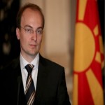 Παράλογη η Ελλάδα, λέει ο Αντόνιο Μιλόσοσκι