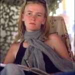 Η ιστορία της Αμερικανίδας ακτιβίστριας Rachel Corrie μεταφέρεται τώρα στο ΔΩΜΑ του Θεάτρου του Νέου Κόσμου.