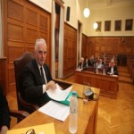 Δέκα χιλιάδες συντάξεις νεκρών δικαιούχων εξακολουθούν να ... εισπράττονται