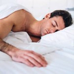 sleeping_small η υγιείς γήρανση φαίνεται να σχετίζεται με τη μείωση της διάρκειας του ύπνου