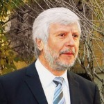 Αντιδράσεις από στελέχη του ΠΑΣΟΚ για την υποψηφιότητα του Πέτρου Τατούλη