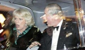 Η επιθεση στον πριγκηπα Καρολο και την Καμιλα