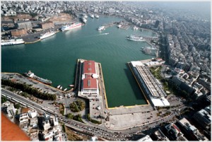 Η τρόικα σήκωσε «άγκυρα» για παραχωρήσεις στα λιμάνια