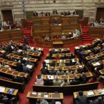 Στην Ολομέλεια της Βουλής το «μπαλάκι» για τις κάλπες