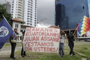 Δεν υπάρχουν εγγυήσεις για δίκαιη δίκη του Ασάνζ στις ΗΠΑ