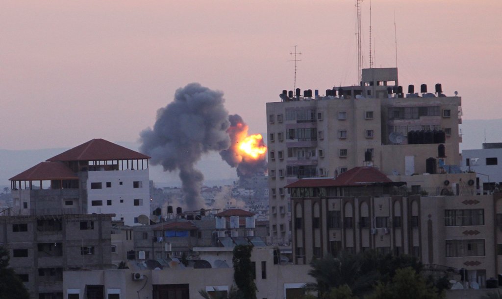 Σκηνικό πολέμου στη Γάζα