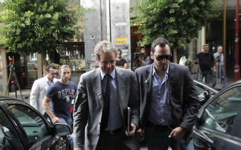 Η τρόικα έβλαψε την Ελλάδα