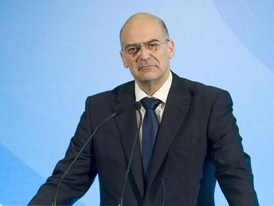Σήμα κινδύνου από Δένδια για το «Δουβλίνο 3»