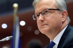 Απορρίπτει τα περί νέας αναδιάρθρωσης ο Όλι Ρεν