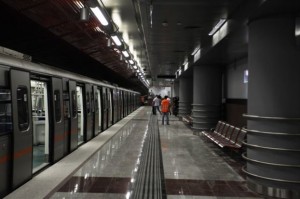 Με ειδικούς φρουρούς της ΕΛ.ΑΣ. η φύλαξη των γραμμών 2 και 3 του μετρό