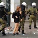 Ποινική δίωξη για τους 24 συλληφθέντες στα επεισόδια της Τρίτης