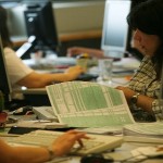 Μόνο έξι στους 10 πλήρωσαν την πρώτη δόση του φόρου εισοδήματος