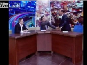 Ιορδανία: Βουλευτής τράβηξε όπλο σε ζωντανή εκπομπή (βίντεο)