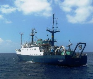 Έρευνες από το ωκεανογραφικό σκάφος Nautilus στη Σαντορίνη και την Κρήτη