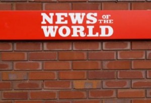 Συνέλαβαν τον συντάκτη της News of the World