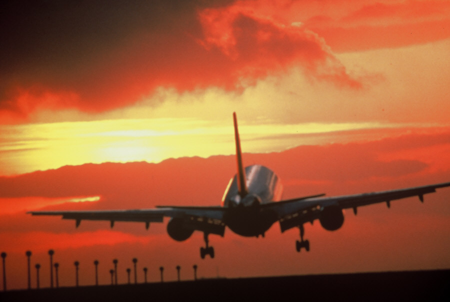 Ευρωπαϊκές «εκπτώσεις» στις εκπομπές από τις μεταφορές