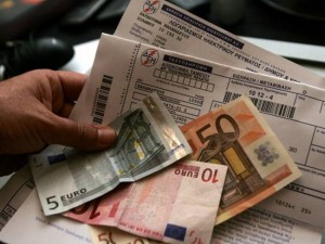 Νόμιμο το χαράτσι στα ακίνητα, παράνομη η διακοπή ρεύματος