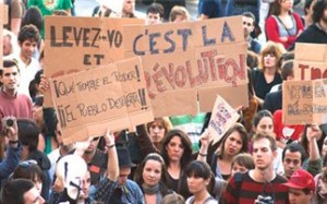 Αλληλέγγυοι στην «Αγανάκτηση»