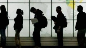 Η ανεργία θα ξεπεράσει το 22% το 2012