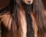 Αποφάσισε να λούσει τα δίμετρα μαλλιά του μετά από 26 χρόνια!