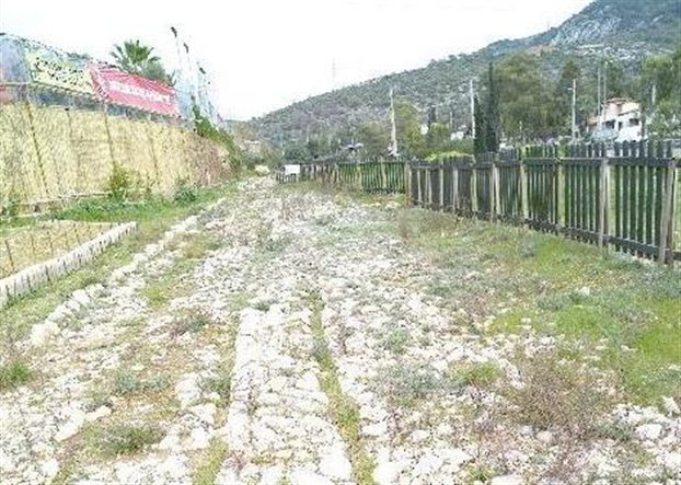 Αναδεικνύεται η αρχαία Ιερά Οδός