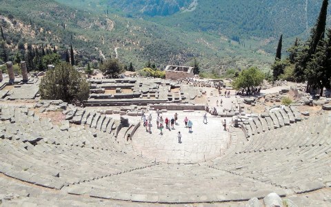 Ανοίγει ξανά το θέατρο Δελφών