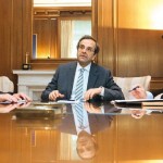 Εκτακτη σύσκεψη αύριο των τριών αρχηγών για τα μέτρα