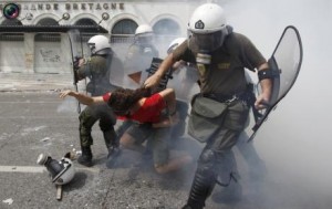 Διεθνής Αμνηστία:Καταγγελίες για παραβιάσεις κατά την αστυνόμευση της διαδήλωσης της 11ης Μαΐου 2011