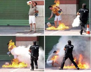 Αυτοπυρπολισμός 55χρονου έξω από κατάστημα τράπεζας στο κέντρο της Θεσσαλονίκης