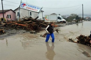 Πλημμύρες και καταστροφές στη βόρεια Ιταλία