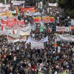 Οι Financial Times βλέπουν νέες διαδηλώσεις στην Αθήνα