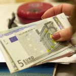 Δώρο Πάσχα: Από την Πέμπτη 14 Απριλίου σε συνταξιούχους ΙΚΑ, ΟΑΕΕ και Δημοσίου