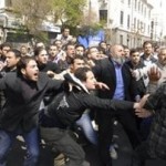 Οι δυνάμεις ασφαλείας άνοιξαν πυρ εναντίον διαδηλωτών