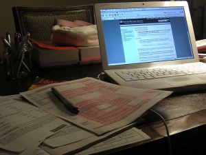 Ο οδηγός της Εφορίας για να γλιτώσετε από πρόστιμα και ταλαιπωρία