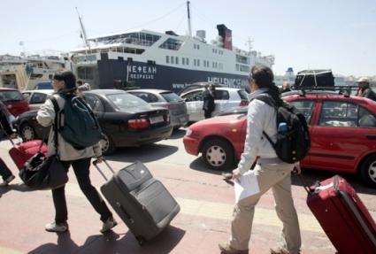 Φτηνότερα ακτοπλοϊκά εισιτήρια από σήμερα