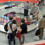 Αποδοκιμασίες κατά εκδότη και υπουργού στη Διεθνή Έκθεση Βιβλίου Θεσσαλονίκης