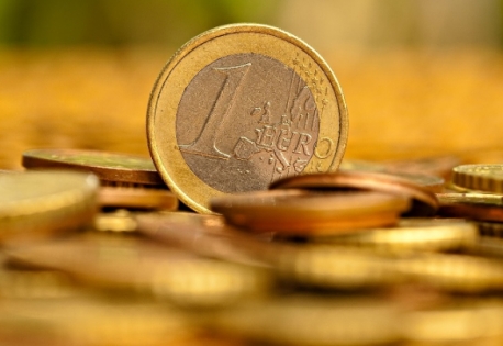 Το μέλλον του ευρώ θα παιχτεί σε Μαδρίτη και Ρώμη